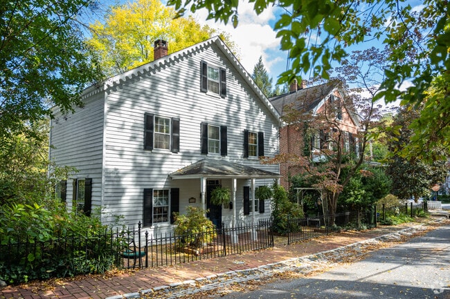 Live in the serene Dickeyville neighborhood with its charming, quiet streets.