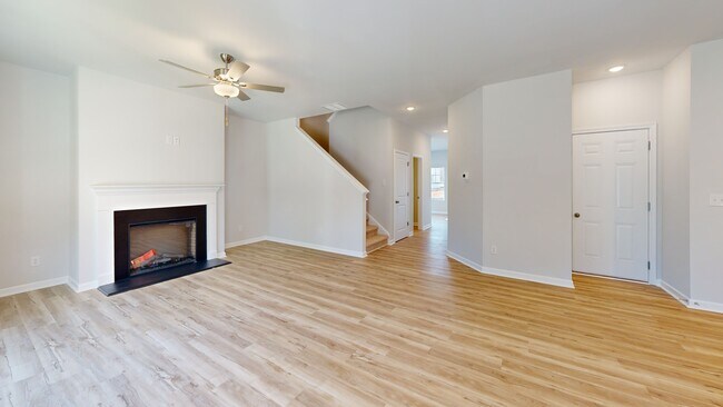 11824 Rizvan Place, Covington, GA 30014 - photo 2