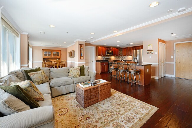 70 Adams St unit 4L, Hoboken, NJ 07030 - photo 2