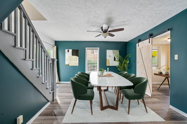 366 N Main St, Houston, PA 15342 - photo 3