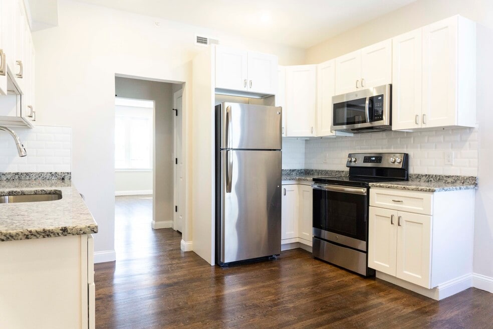 2016 Commonwealth Ave unit F, Brighton, MA 02135 - photo 1