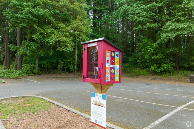 Discover Powell Valley’s charm with hidden gems like the free little library at Kane Park.