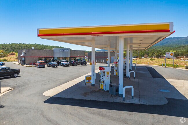 The Brewer Shell gas station is the only one in the Paa-Ko area and offers quick snack and drinks inside.