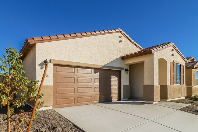 17726 W Cashman Dr, Surprise, AZ 85387 - photo 2