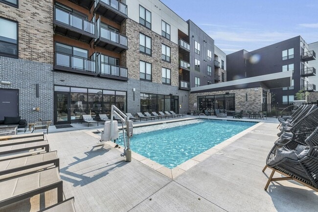 10-1600 NW 38th St- FINAL-109-min