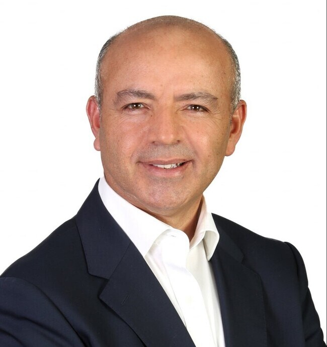 Dee Ceylan