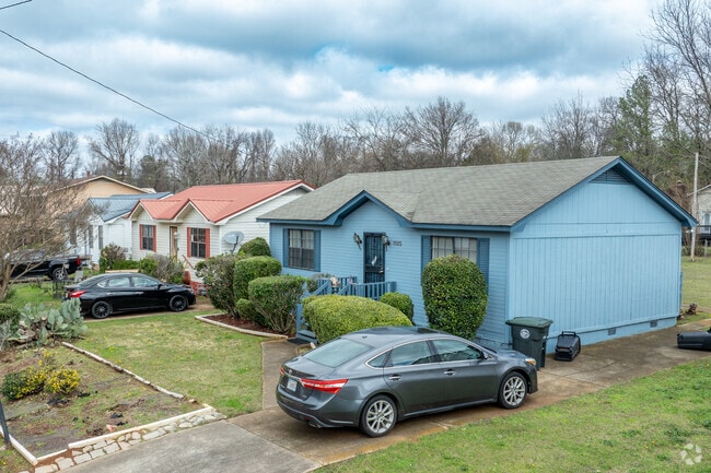 Ranch style houses bring charm to Mason City.