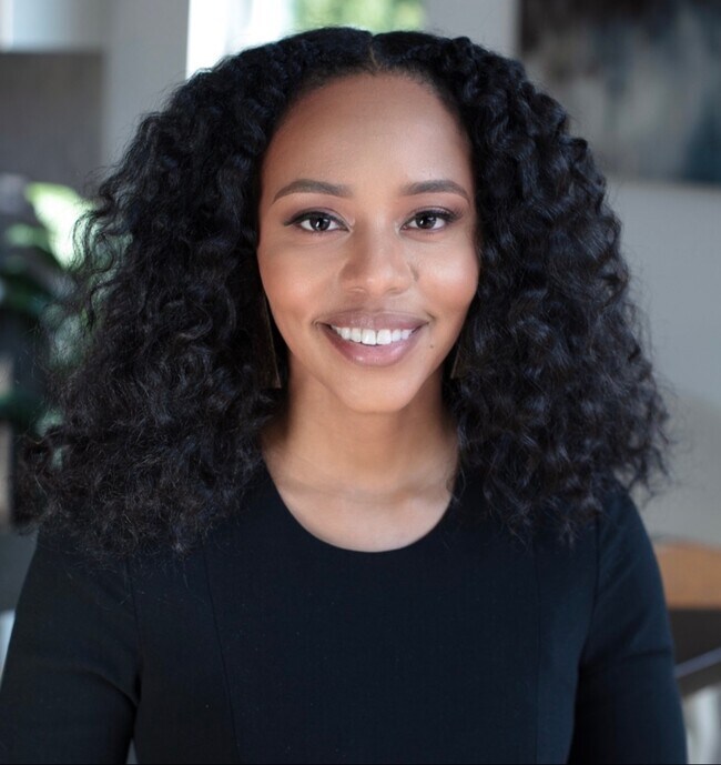 Simone Moore