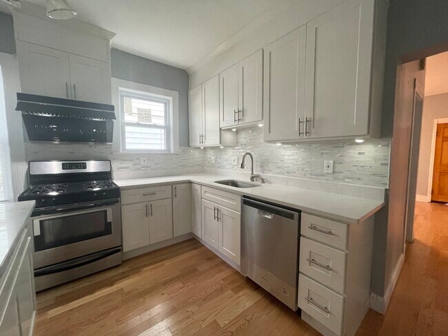 24 Litchfield St unit 1, Brighton, MA 02135 - photo 6