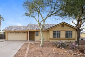 8045 W Larkspur Dr, Peoria, AZ 85381