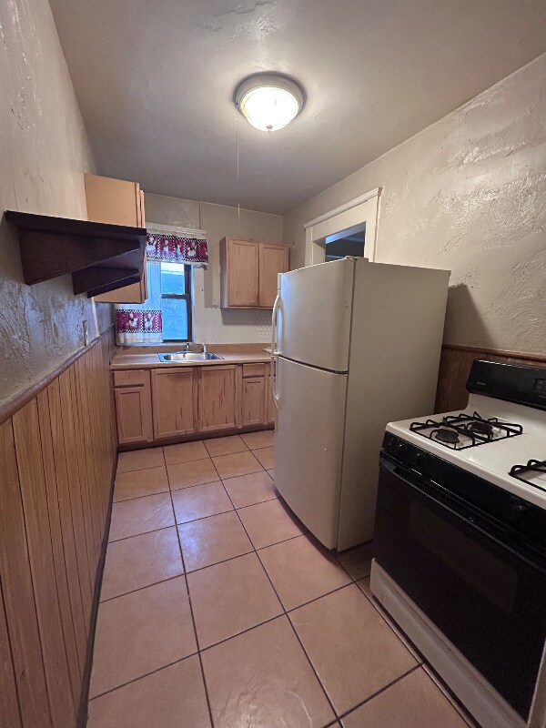 10523 Olivet Ave unit DN, Cleveland, OH 44108 - photo 4