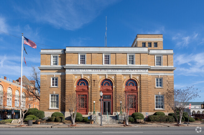 The municipal building in downtown Americus, GA, is now serving as the visitors center.