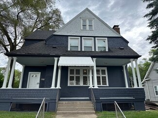 1003 E Washington St, South Bend, IN 46617