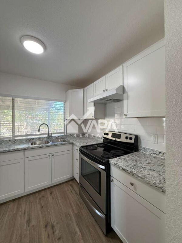 5507 Prairie Flower Dr, San Antonio, TX 78242 - photo 5