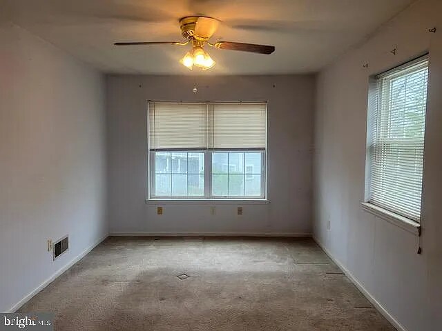 1908 Waters Edge Dr unit 129, Newark, DE 19702 - photo 4