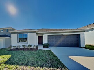 1660 Aspen Ave, Davenport, FL 33837