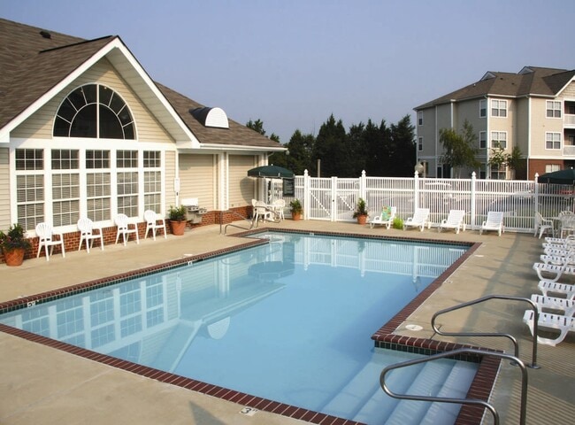 The Abbey at South Riding, Chantilly, VA 20152 - photo 7