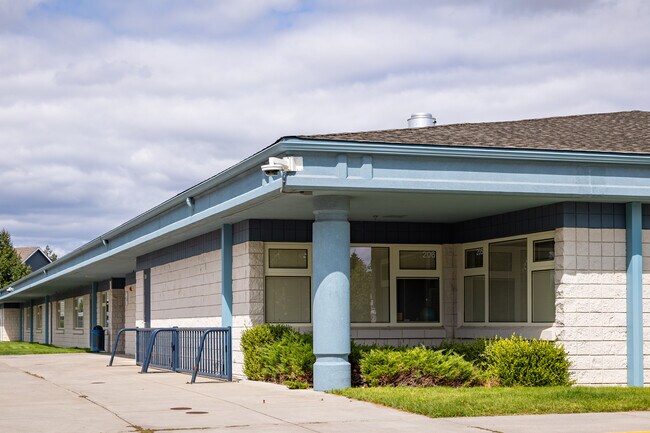 Southwest classrooms at Skyway Elementary.