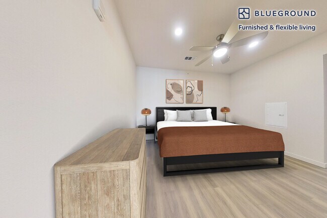 2600 Lawrence St unit FL3-ID427A, Denver, CO 80205 - photo 4