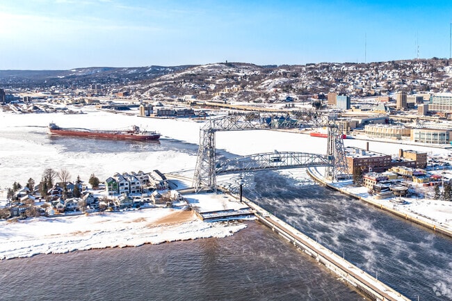 The Duluth Port accepts ships into the winter months until the lake freezes.