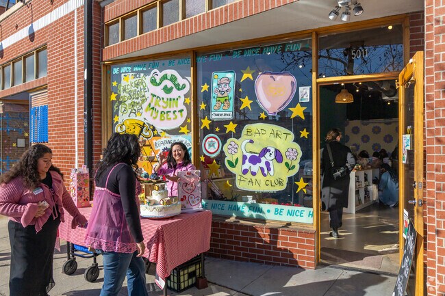 Make your own art in Highland Park.