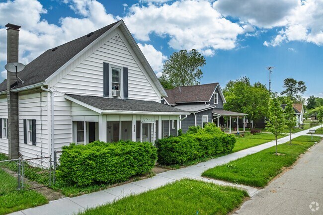 This row of bungalows in Cowan shows the charming nature of the neighborhood.