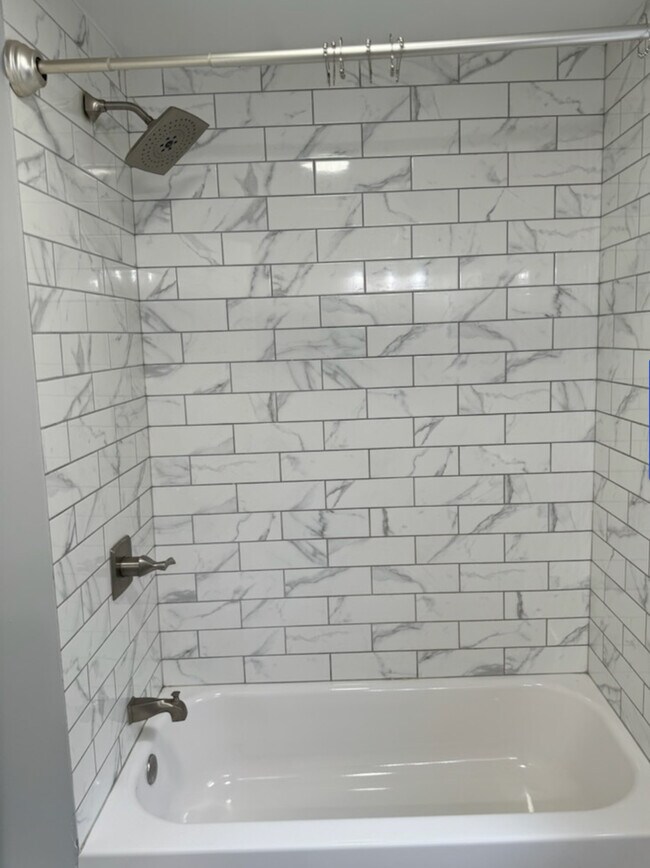 7944 S Ellis Ave, Chicago, IL 60619 - photo 5