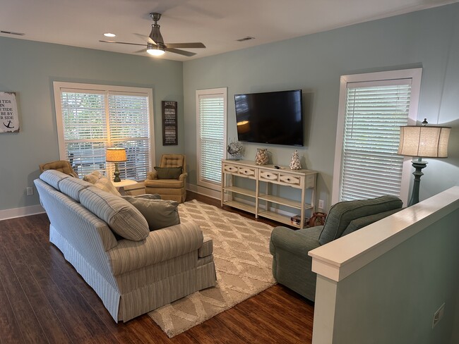 5191 Horry Dr, Murrells Inlet, SC 29576 - photo 2