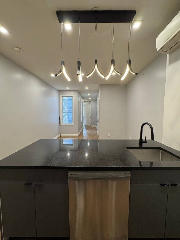 64 Logan Ave, Jersey City, NJ 07306