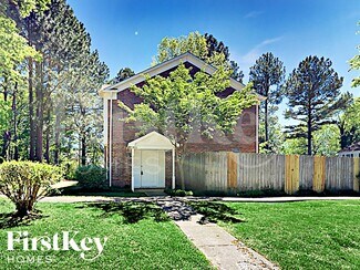 2600 Stratford Ln, Morrow, GA 30260