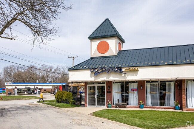 La Zingara Trattoria in Prospect Heights is an upscale Italian restaurant.