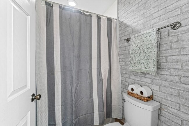 318 SE 23rd Ave, Boynton Beach, FL 33435 - photo 3