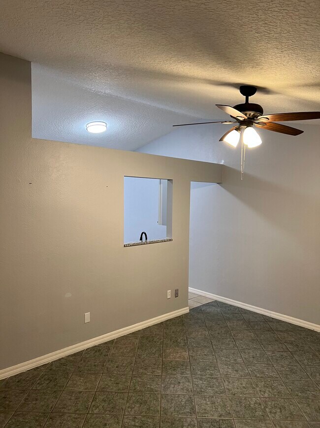 10128 Portale Ave, Orlando, FL 32825 - photo 5