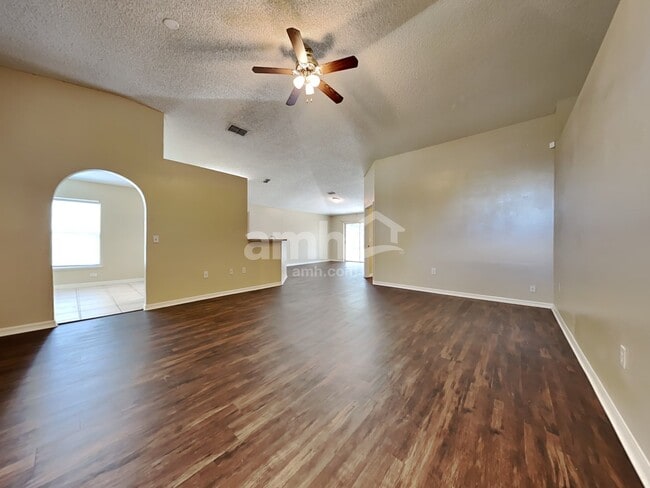 70 Reeding Ridge Dr W, Jacksonville, FL 32225 - photo 4