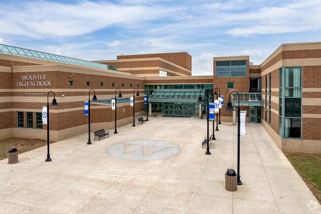Wooster High School has received an overall grade of B from Niche.
