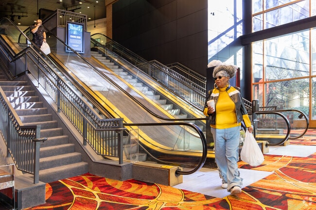 Winners at Ameristar Casino leave with a free lunch near Calumet.