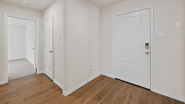 1319 Taggart St, Royse City, TX 75189 - photo 2