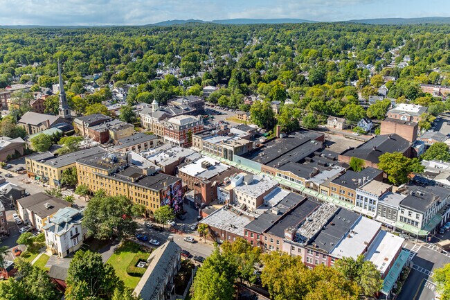 At about 8 miles away, Kingston stands right outside of Zena, making it a favorable neighborhood