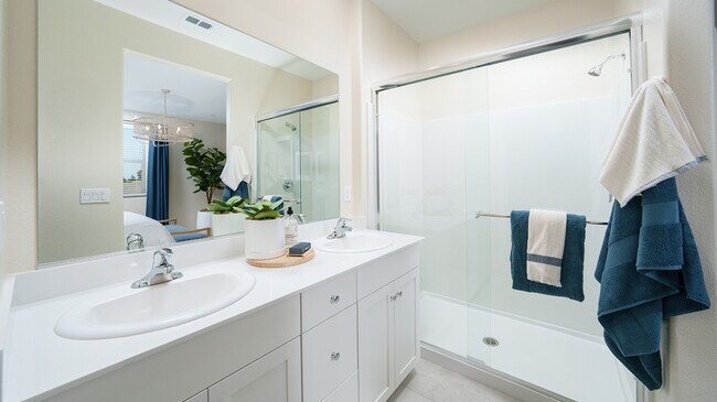 1155 Bellawood Dr, Galt, CA 95632 - photo 7