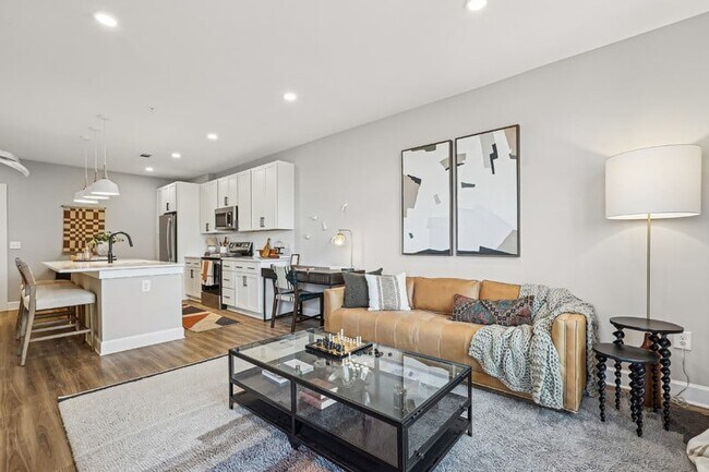 The Perch, Charlotte, NC 28208 - photo 2