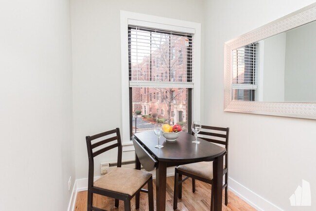 2850 N Mildred Ave unit A3, Chicago, IL 60657 - photo 6