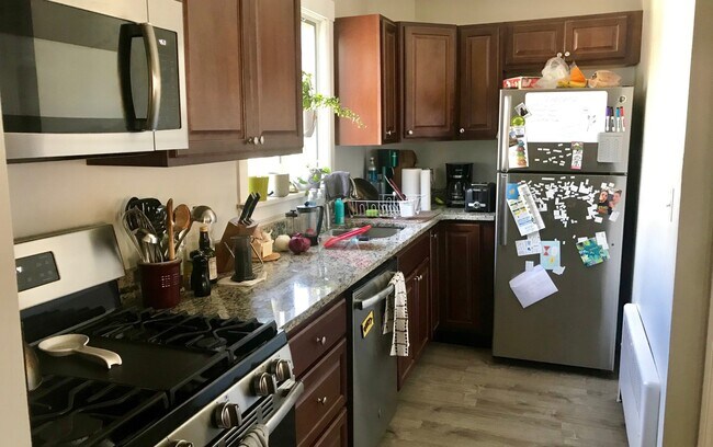 7 Quincy St unit 2, Somerville, MA 02143 - photo 2