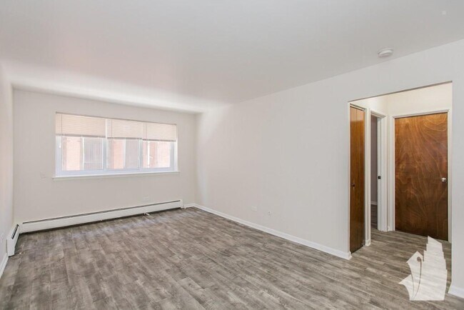 1040 W Hollywood Ave unit 520, Chicago, IL 60660 - photo 7