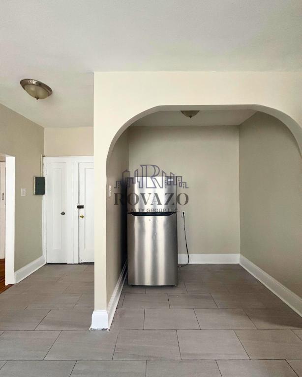 330 Keer Ave unit 2R, Newark, NJ 07112 - photo 2