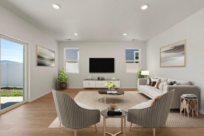 705 E 5th St unit 36631064, Deer Park, WA 99006 - photo 2