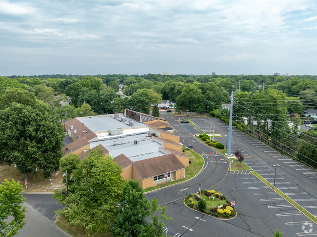 Ilan High School