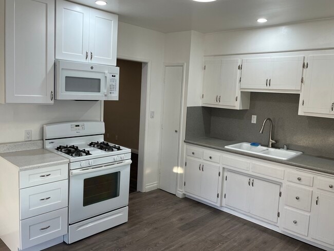 1609 Denning Ave, Duarte, CA 91010 - photo 3