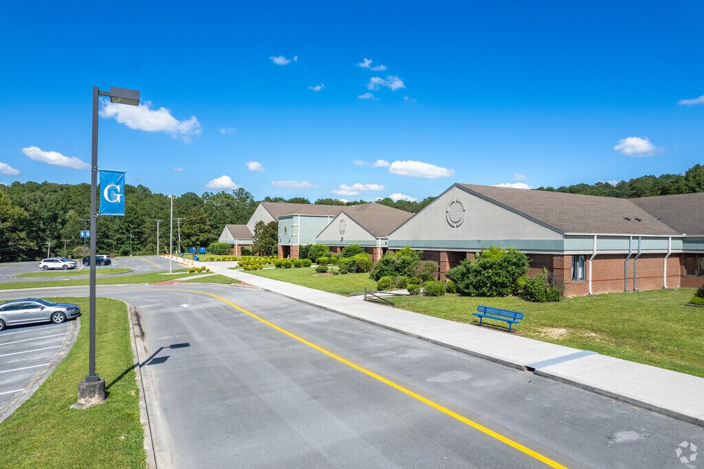 Gilbert Elementary School is located at 87 S Burnt Mill Rd, La Fayette, GA 30728.