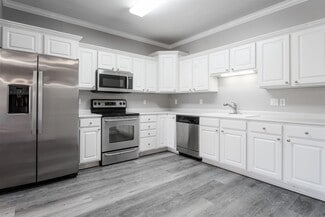6370 Ep True Pkwy, West Des Moines, IA 50266