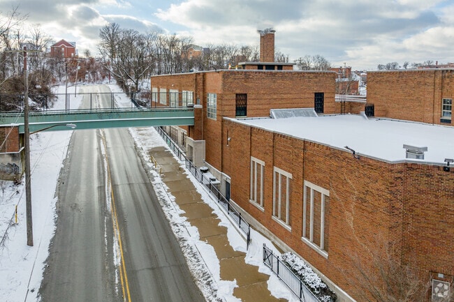 Find smiles, books, and a myriad of possibilities at Pittsburgh Weil PreK-5.
